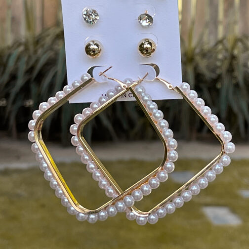 Assorted Square Pearl Earring With Studs