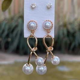 Pearls With Studs