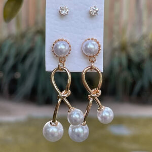 Pearls With Studs