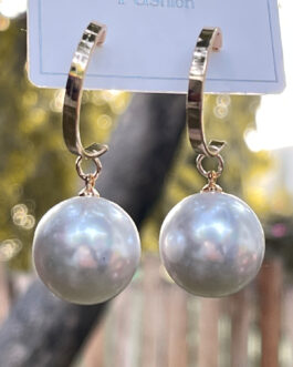 Pearl Dangle